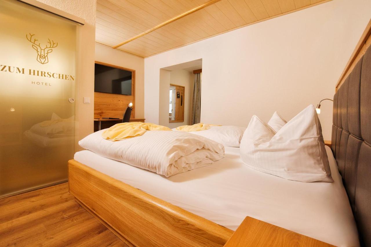Hotel Zum Hirschen ラム エクステリア 写真