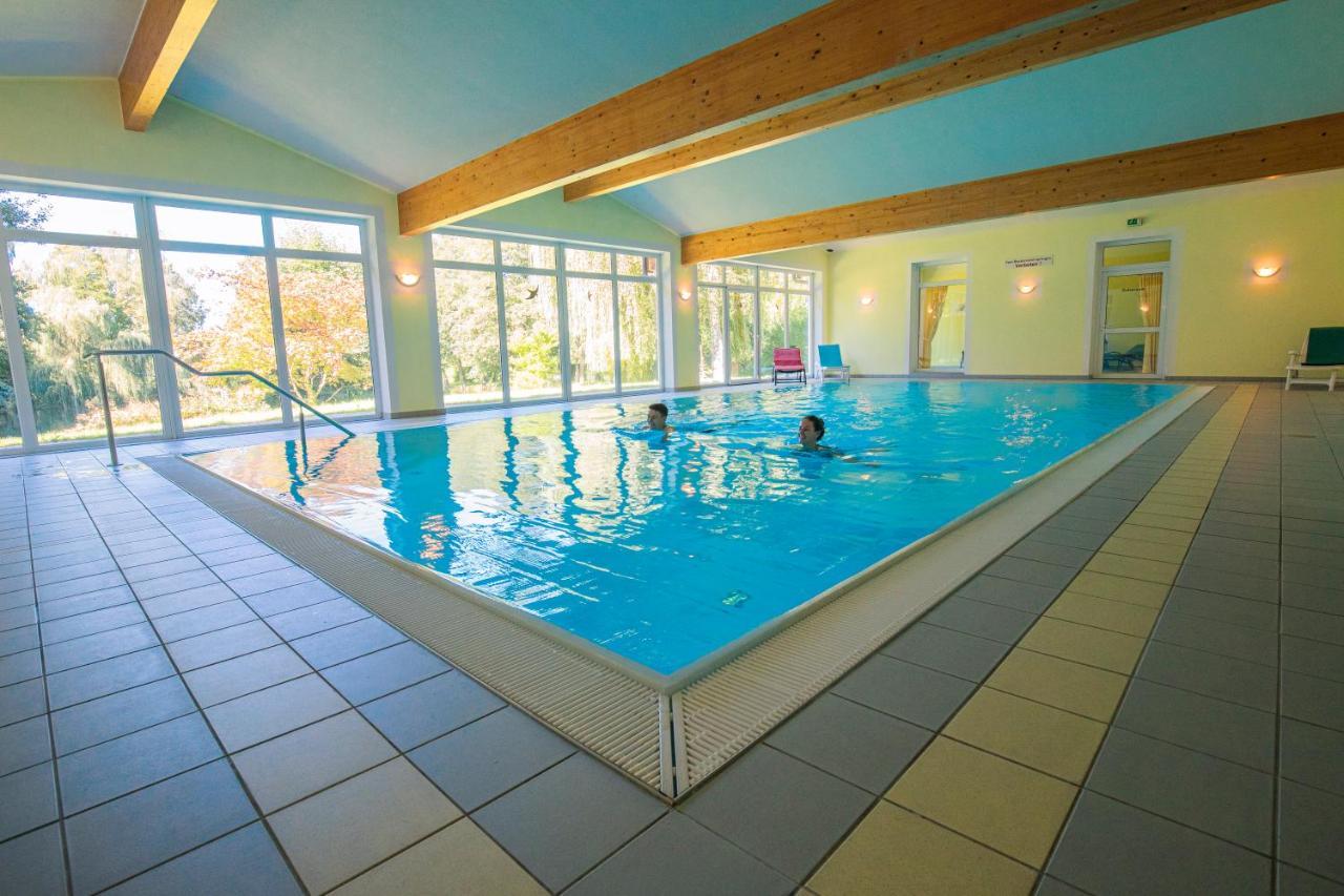 Hotel Zum Hirschen ラム エクステリア 写真