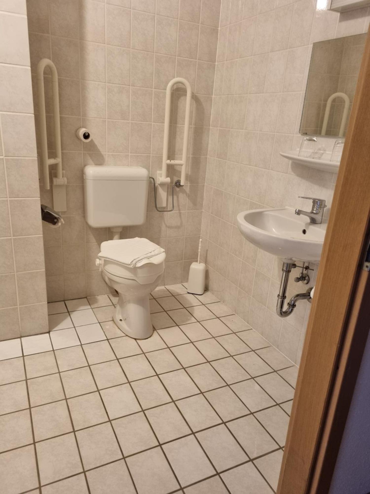 Hotel Zum Hirschen ラム 部屋 写真